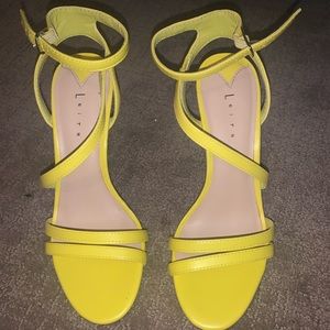 Brand New Leith Yellow Pumps! (Size 6.5)